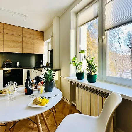 Eastside Apartment Warschau